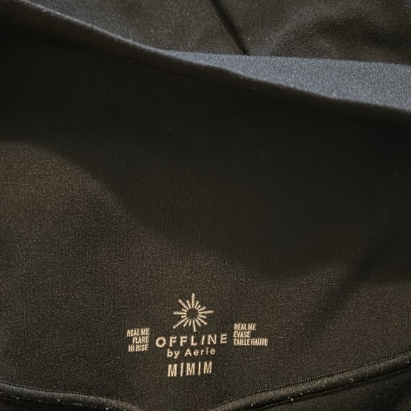 AERIE HIGH WAISTED CROSSOVER FLARED LEGGINGS. SIZE MEDIUM. - Picture 4 of 4